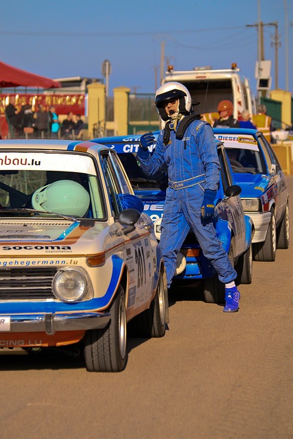 并探讨雷霆 并探讨雷霆